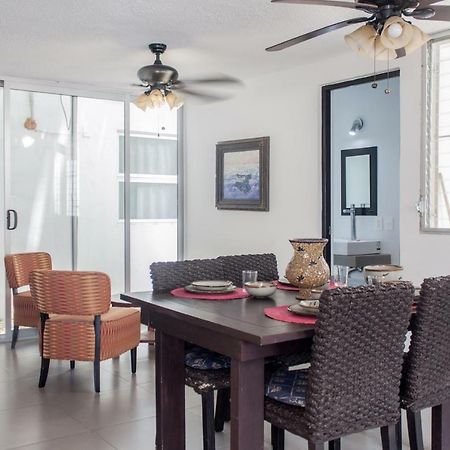 Whyz 4 You Private Rooms Puerto Morelos Zewnętrze zdjęcie