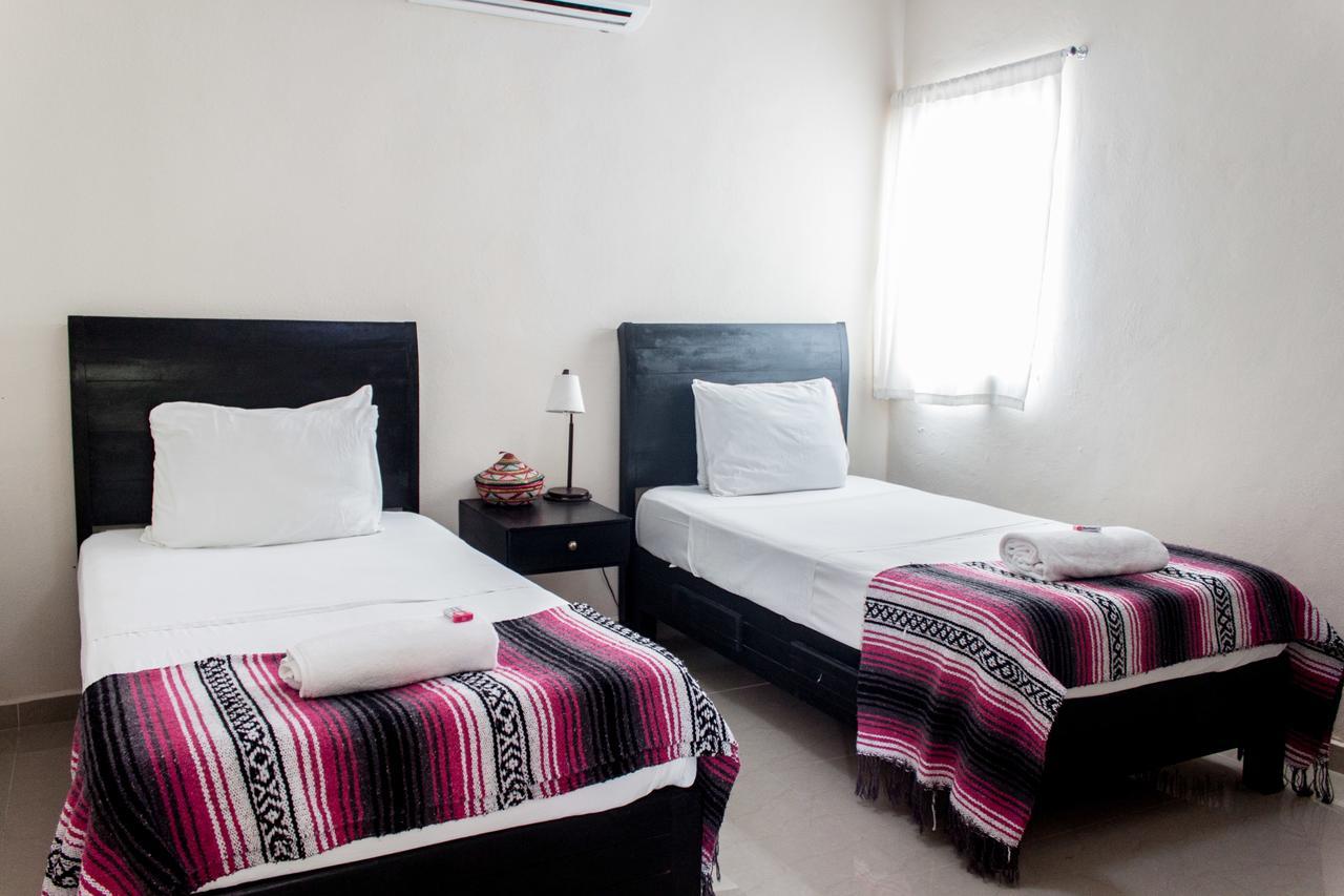 Whyz 4 You Private Rooms Puerto Morelos Zewnętrze zdjęcie